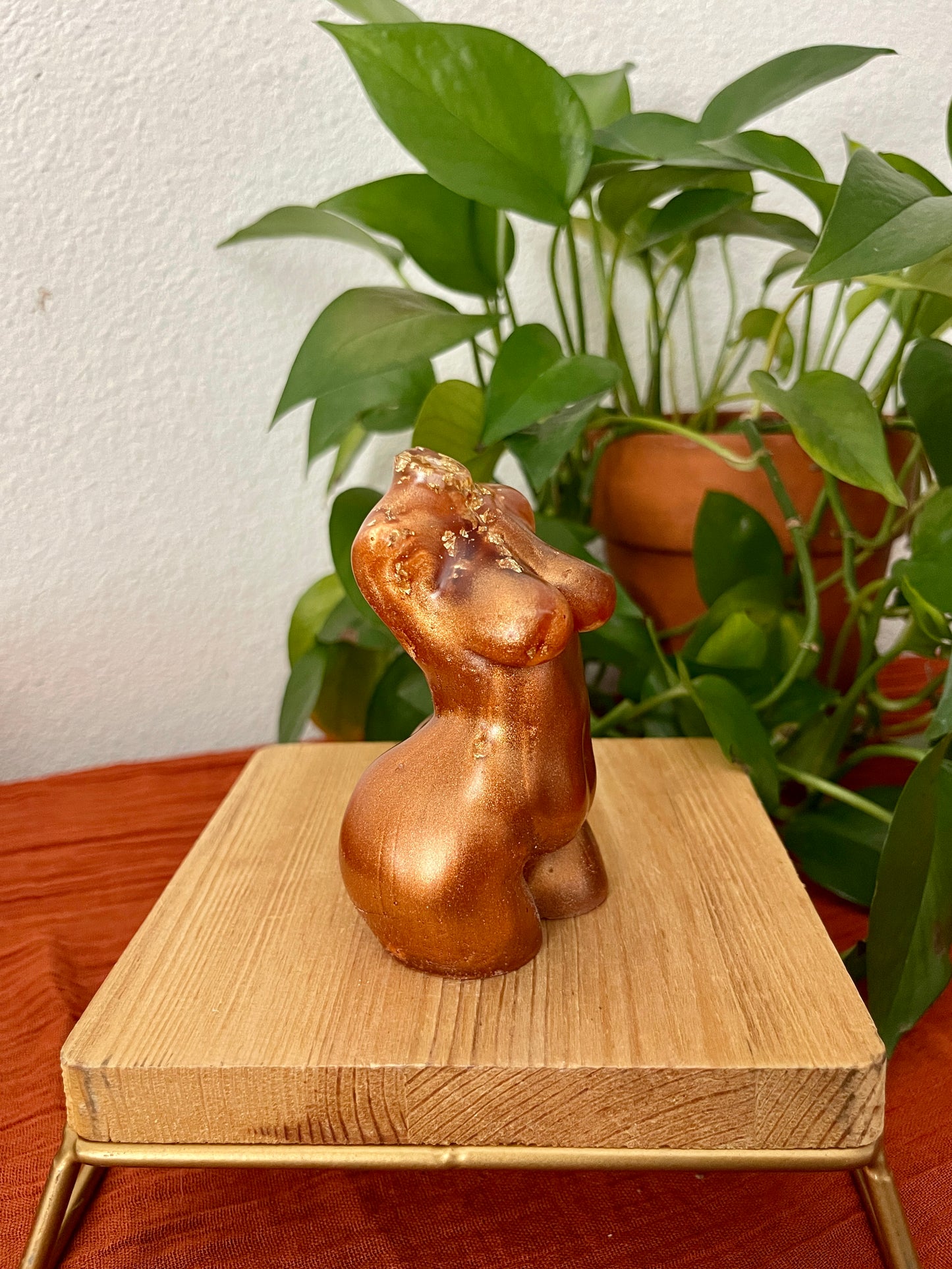 curvy diosa incense holder -thick mamiiii- | all colors | resin collection